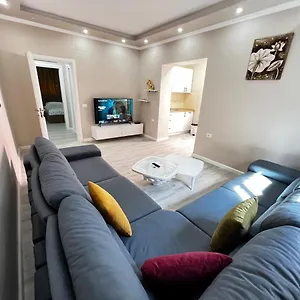  Apartament Golden Cherry